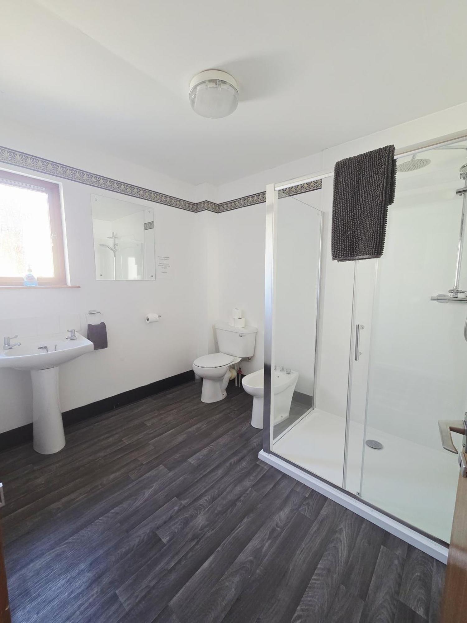 بيت شباب Weston House كيث المظهر الخارجي الصورة